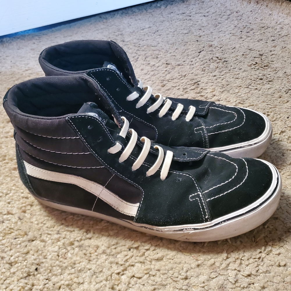 Vans Classic Black and White High-Tops